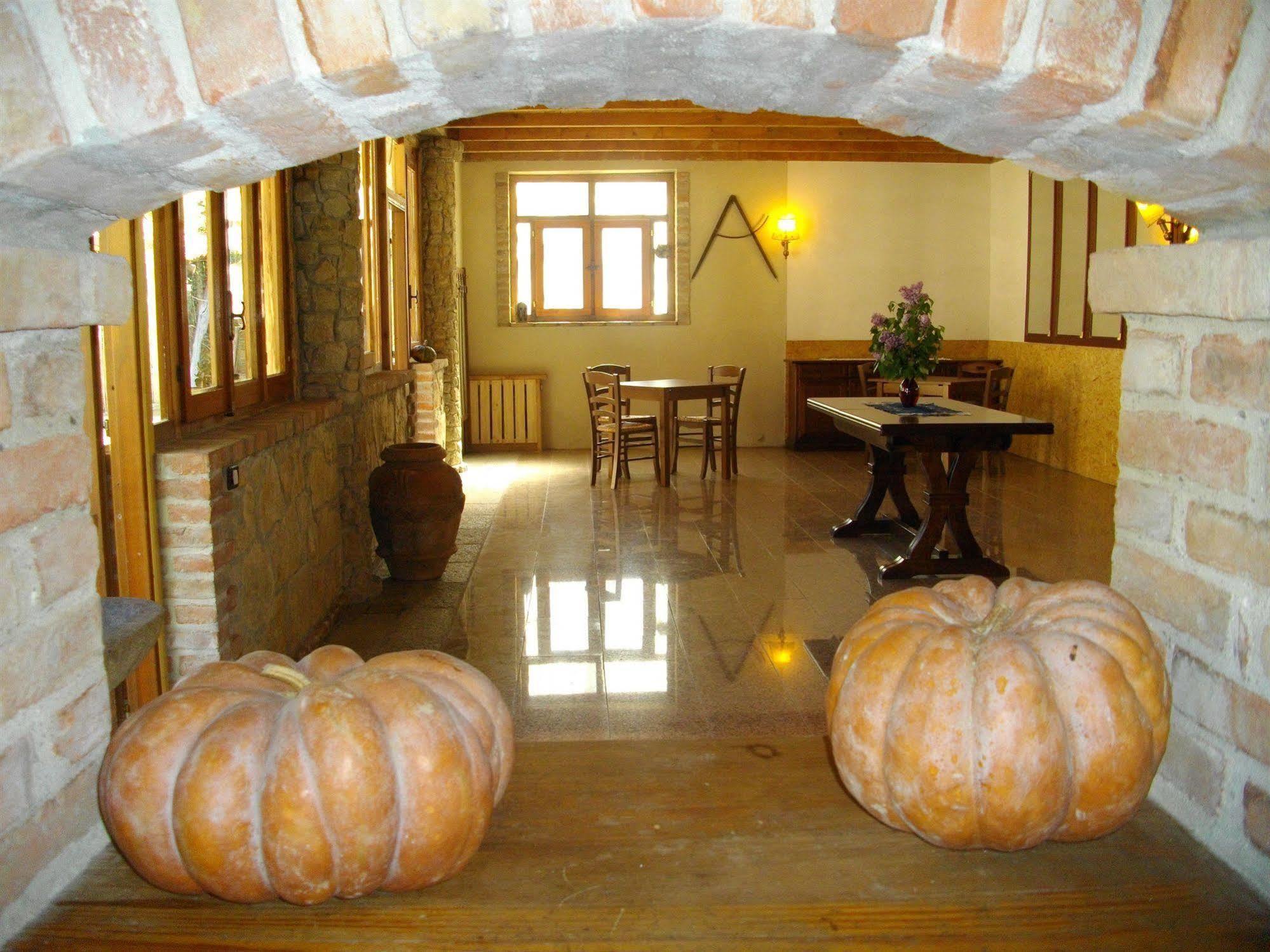 La Martinella Villa Canelli Ngoại thất bức ảnh